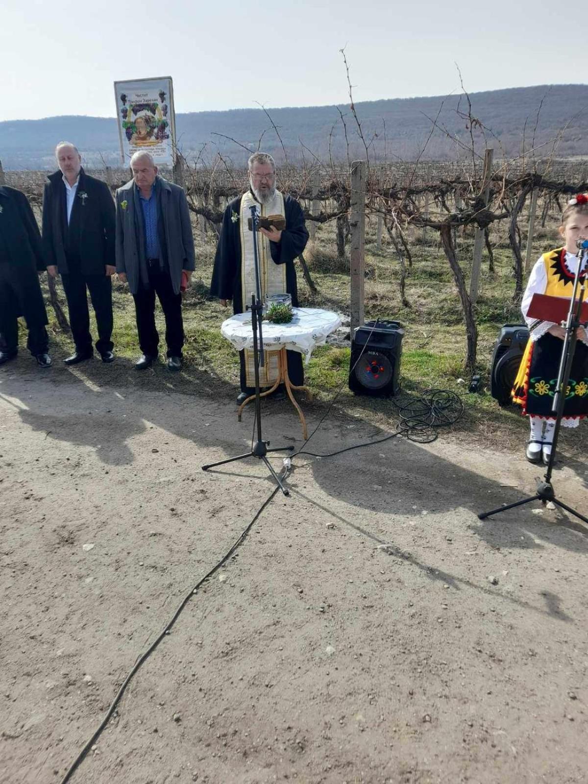 Винарна-Славовица Kalugerovo Buitenkant foto